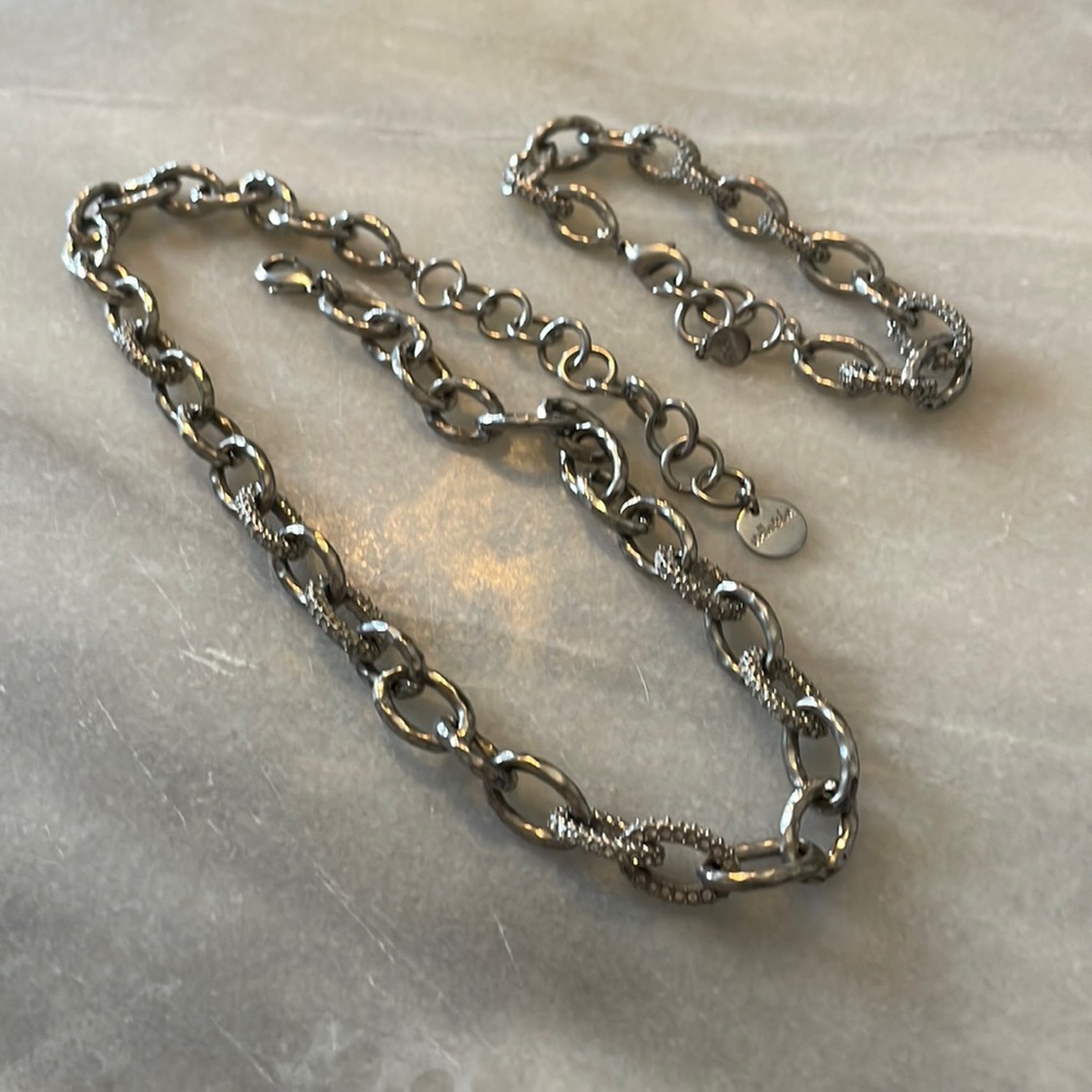 Stella & Dot necklace and bracelet